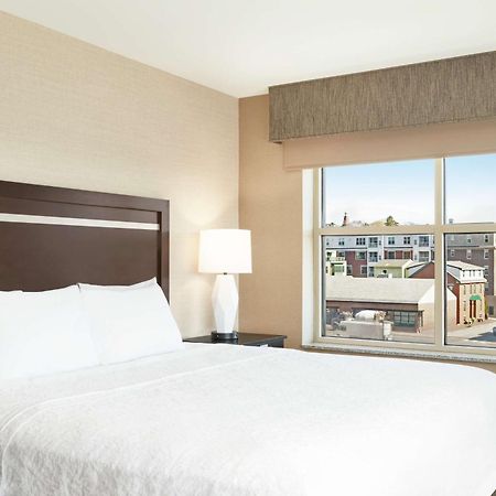 Hampton Inn Portland Downtown Waterfront Bagian luar foto