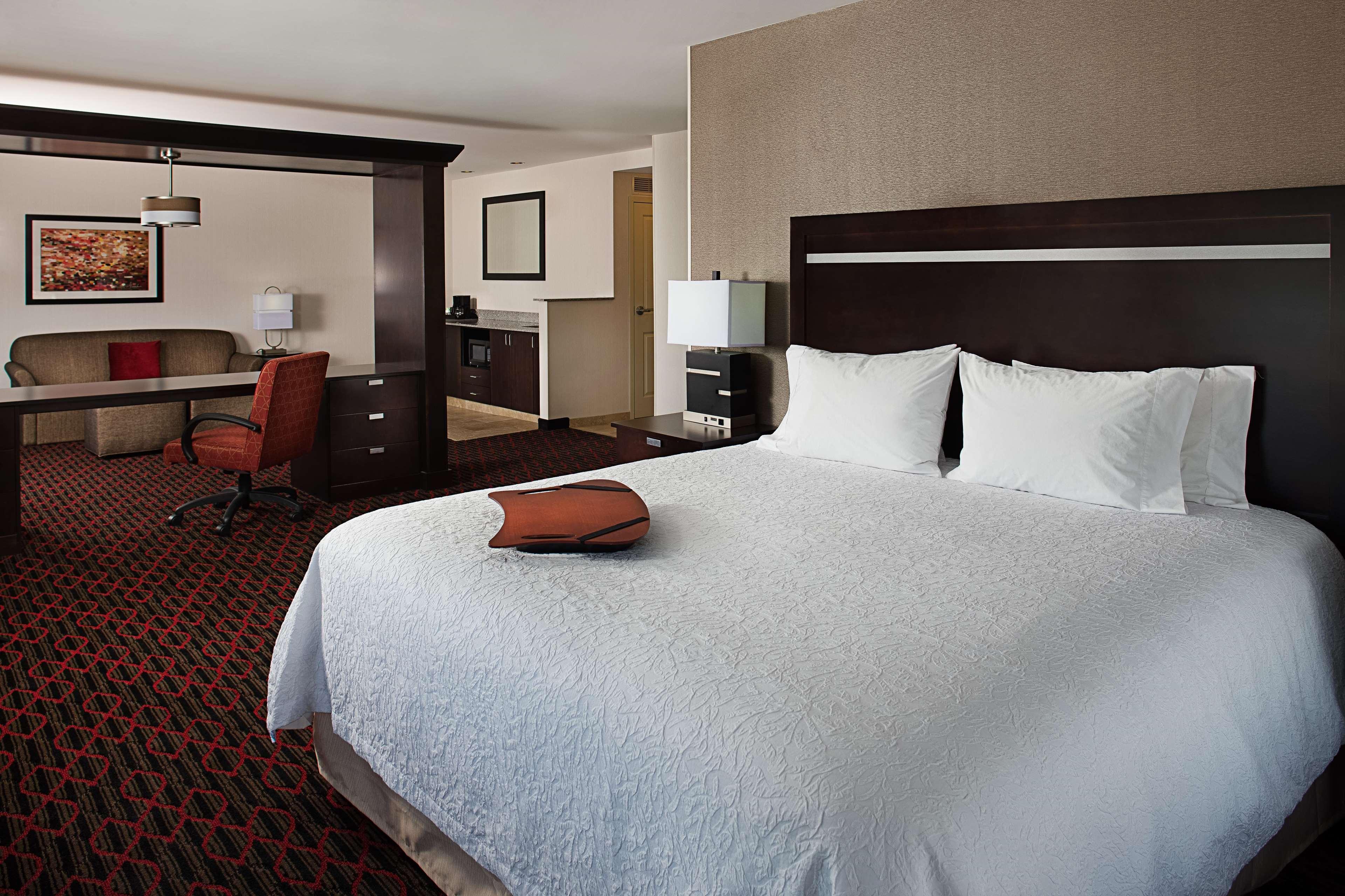 Hampton Inn Portland Downtown Waterfront Bagian luar foto