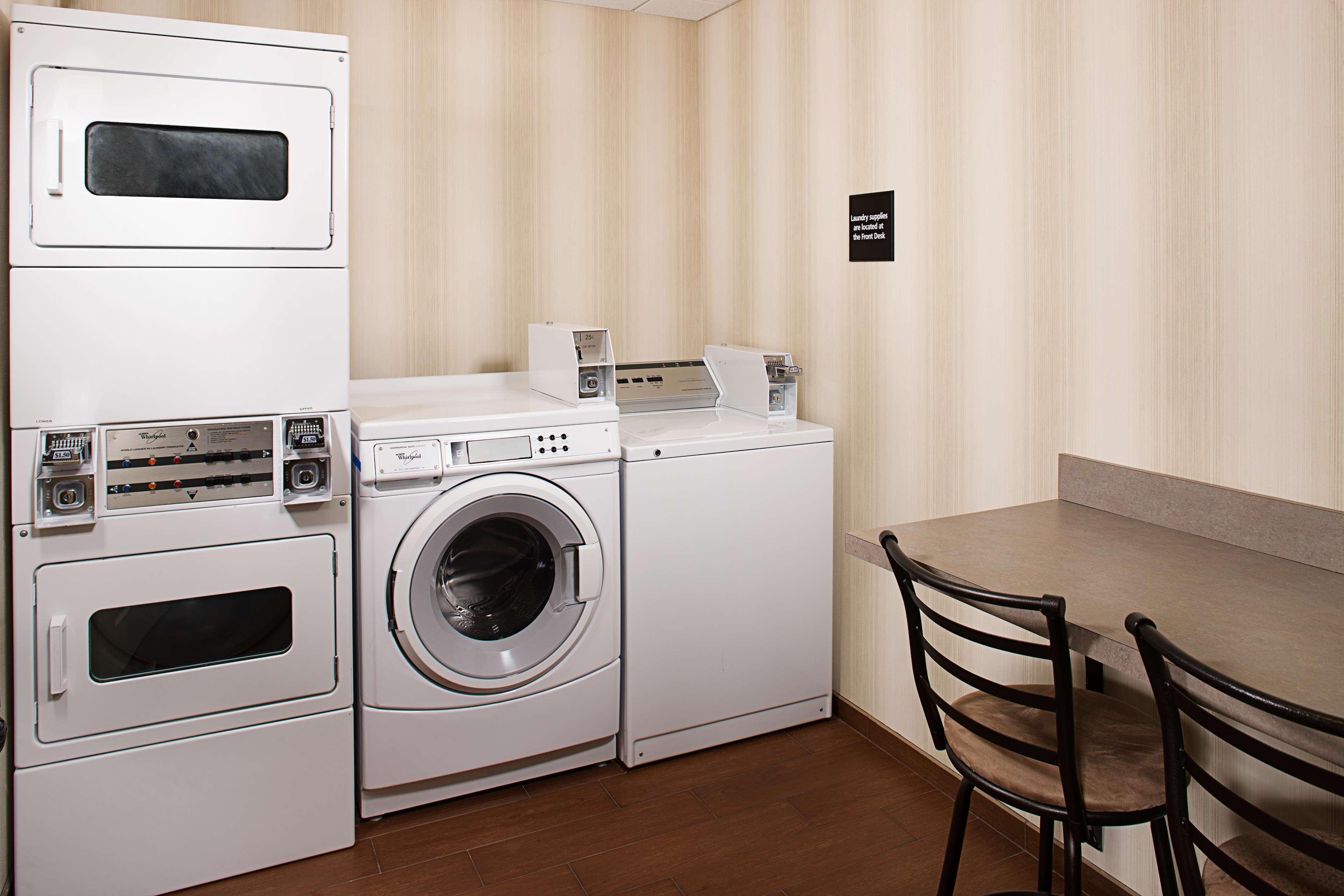 Hampton Inn Portland Downtown Waterfront Bagian luar foto