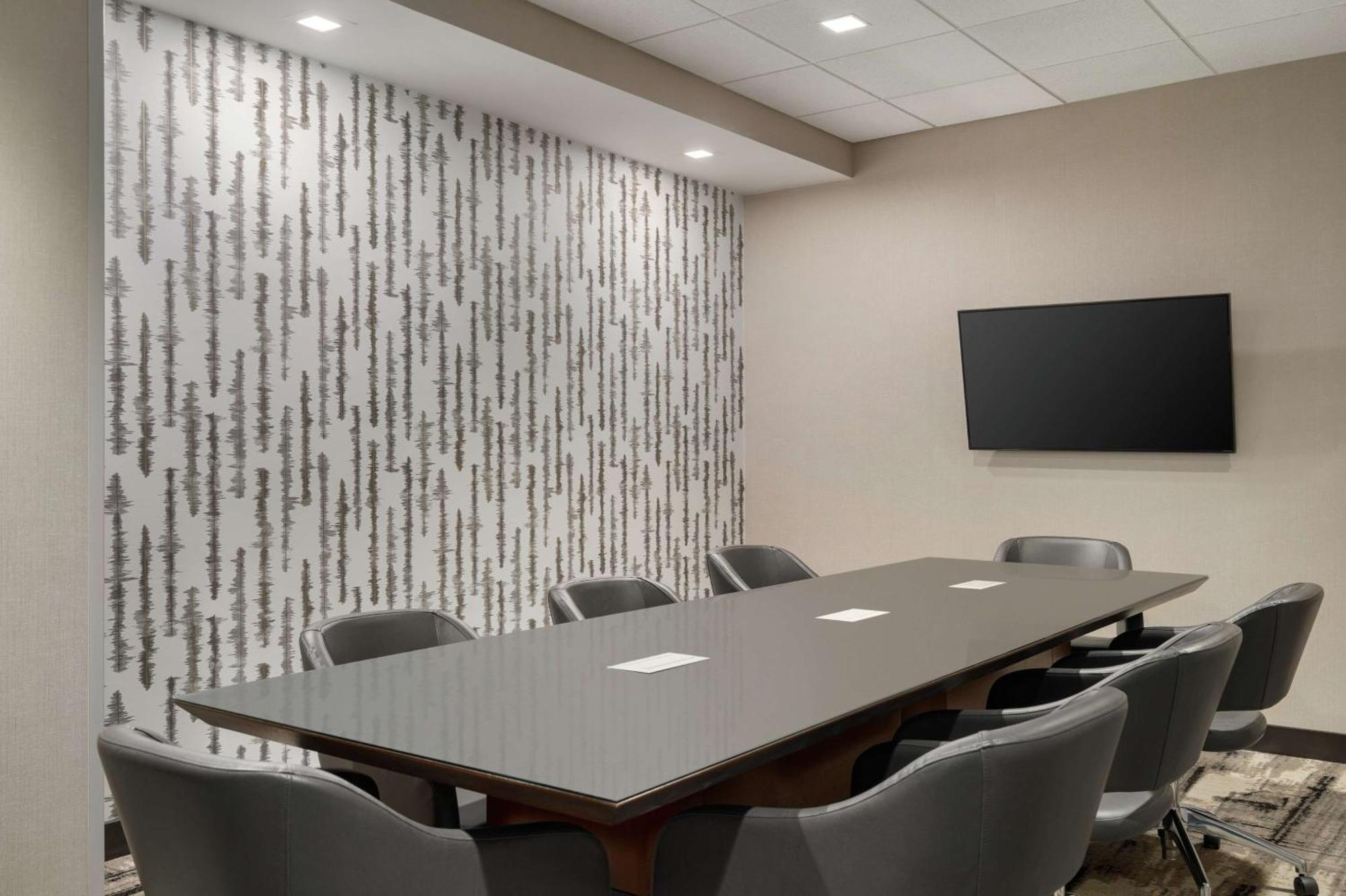 Hampton Inn Portland Downtown Waterfront Bagian luar foto
